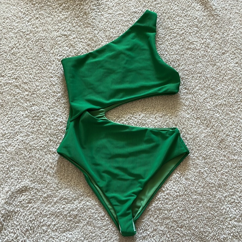 NEW Beach Riot Green Celine Cut Out One Piece Swimsuit Size Small - Picture 5 of 9